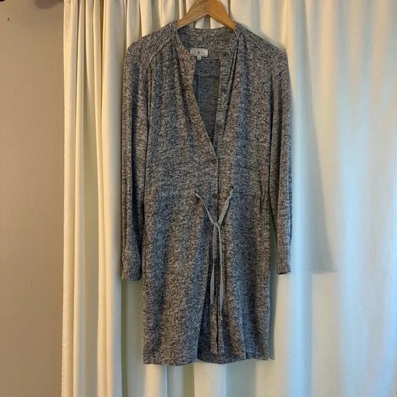 Lou & Grey Dresses & Skirts - Lou & Grey Heathered Gray Women's Cardigan